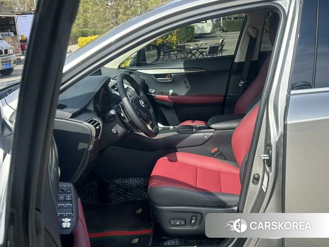 Lexus NX id 4274671 из Китая 9