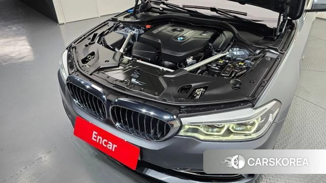 BMW 5 Series (G30) id 4459539 из Кореи 16