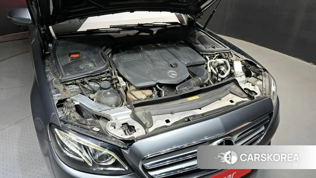 Mercedes-Benz E-Class W213 id 3936592 из Кореи 16
