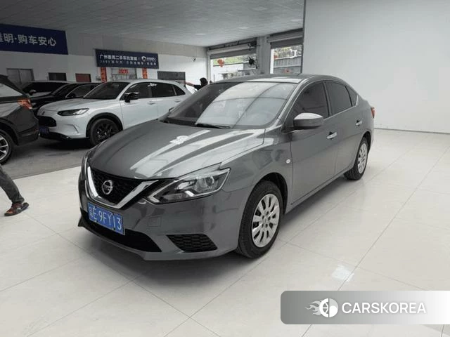 Nissan Xuan Yi 2021 Серебристо-серый из Китая, фото 6