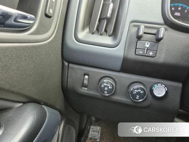 Chevrolet (GM Daewoo) Real New Colorado id 4594397 из Кореи 15
