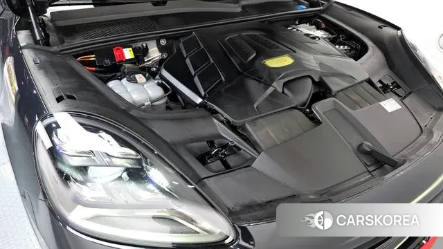 Porsche Cayenne (PO536) id 3765519 из Кореи 16