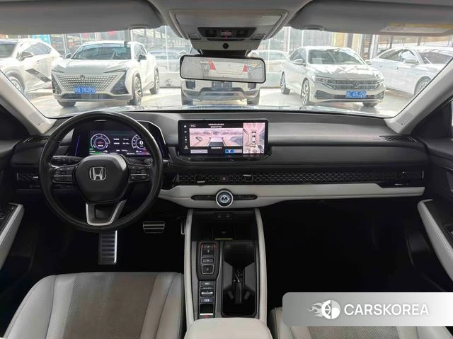 Honda Accord PHEV id 4210620 из Китая 18