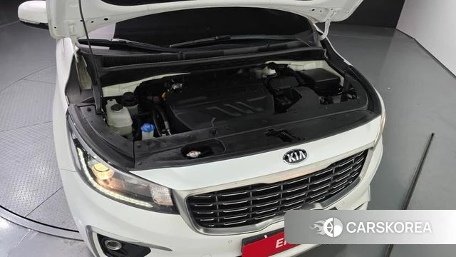 Kia The New Carnival id 4286167 из Кореи 16