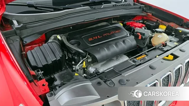 Jeep Renegade id 3429036 из Кореи 16