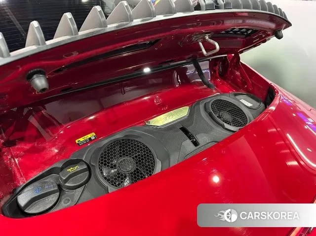 Porsche 911(992) id 3585680 из Кореи 16