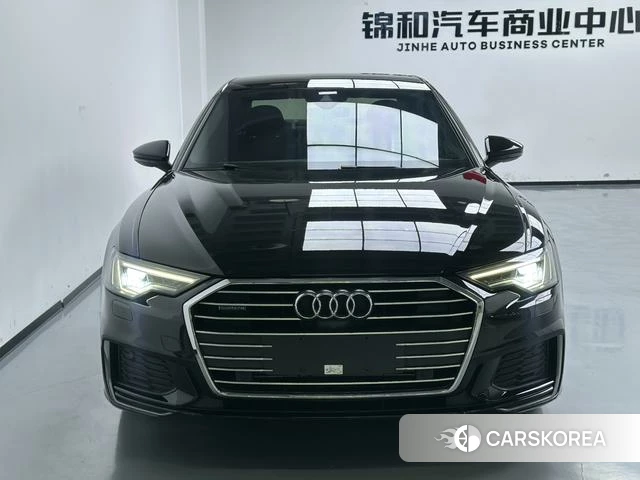 Audi A6L id 4265997 из Китая 9