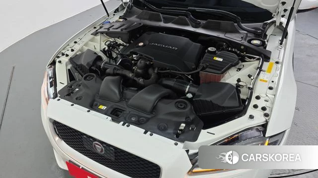 Jaguar All New XJ id 4620413 из Кореи 33