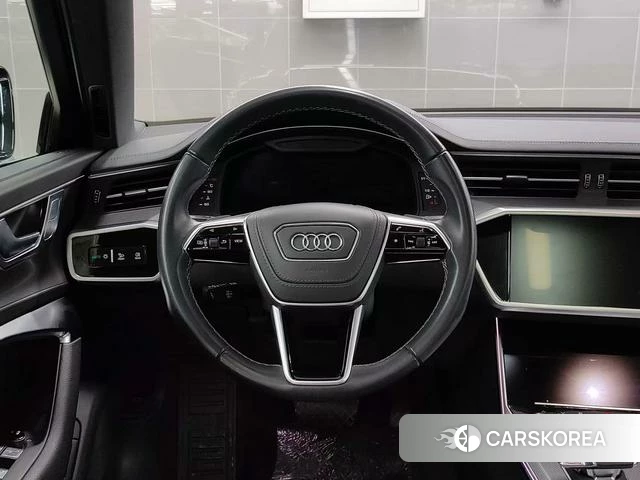 Audi A6L id 4353045 из Китая 8