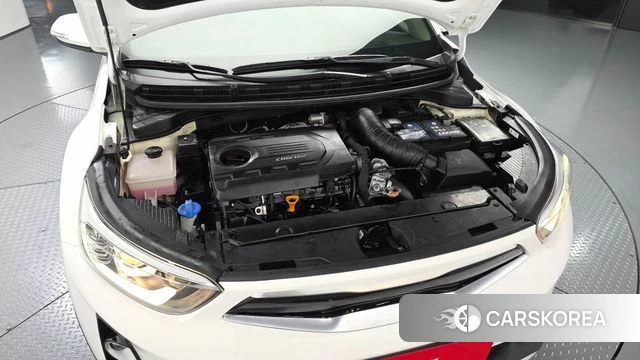 Kia Stonic id 4188680 из Кореи 16