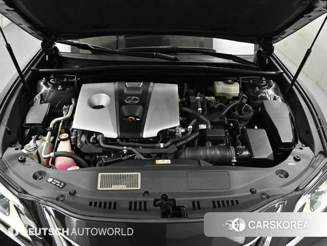 Lexus ES300h 7th generation id 4392661 из Кореи 16