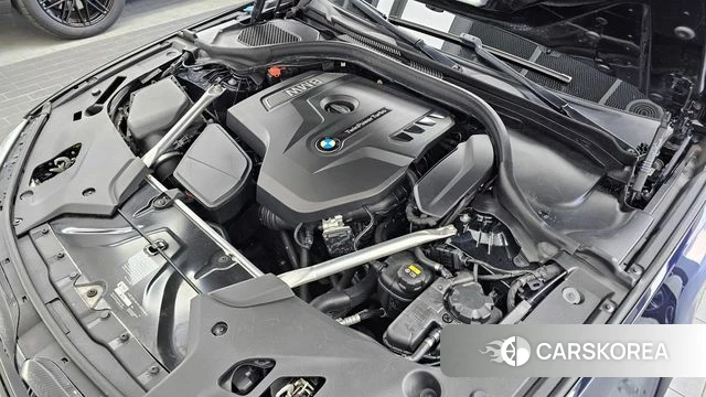 BMW 5 Series (G30) id 4403248 из Кореи 16