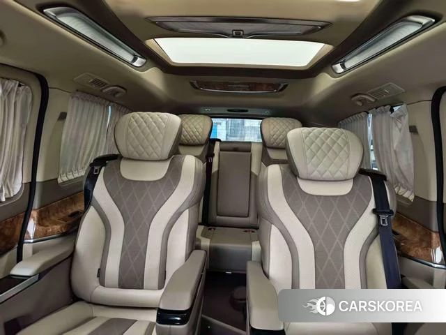 Mercedes-Benz V-class 2024 Черный из Китая, фото 6