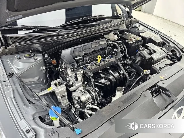 Hyundai The New Avante (CN7) id 3757813 из Кореи 16