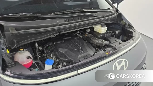 Hyundai Staria id 3720940 из Кореи 16