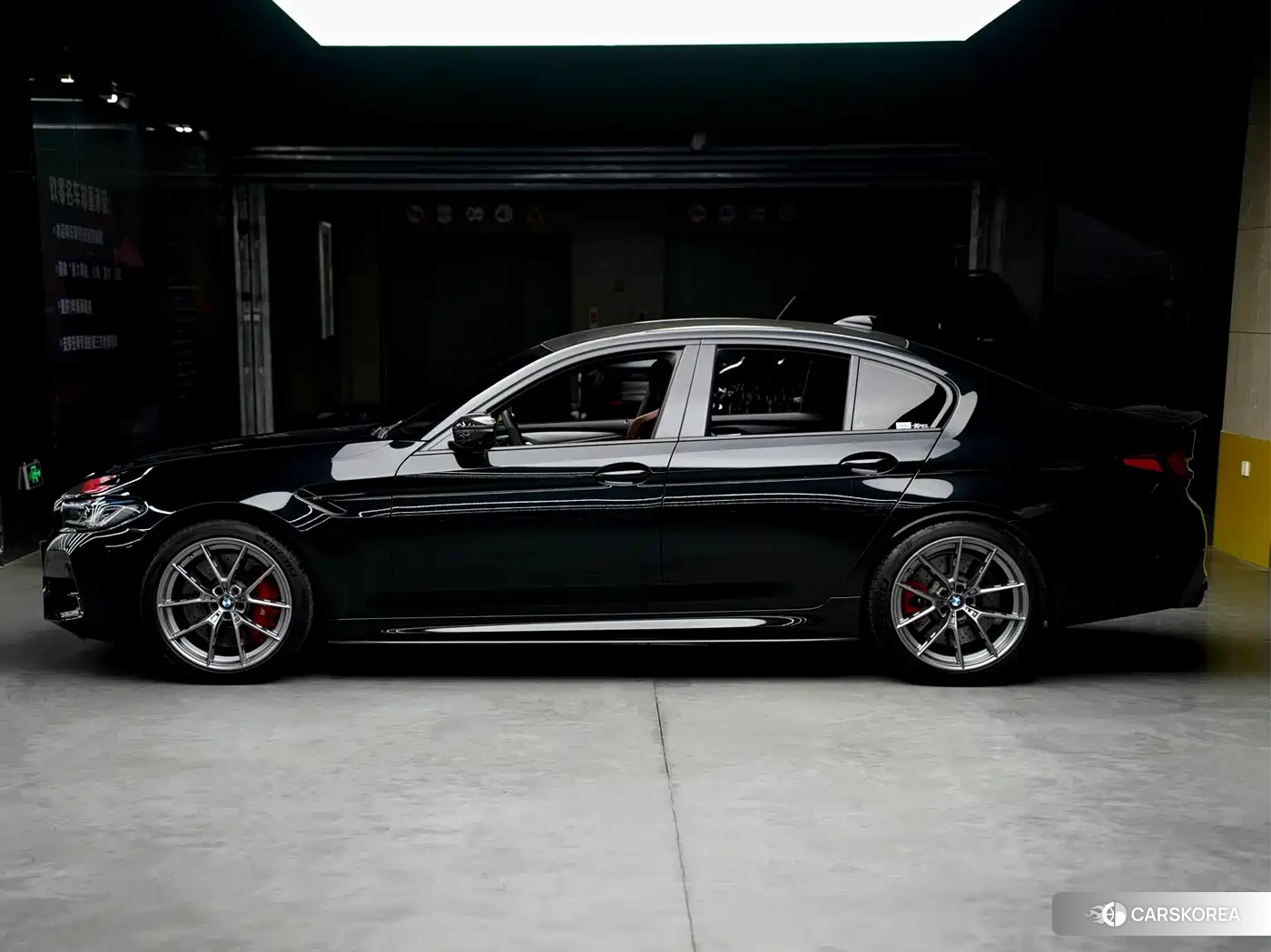 BMW M5 id 4547599 из Китая 8