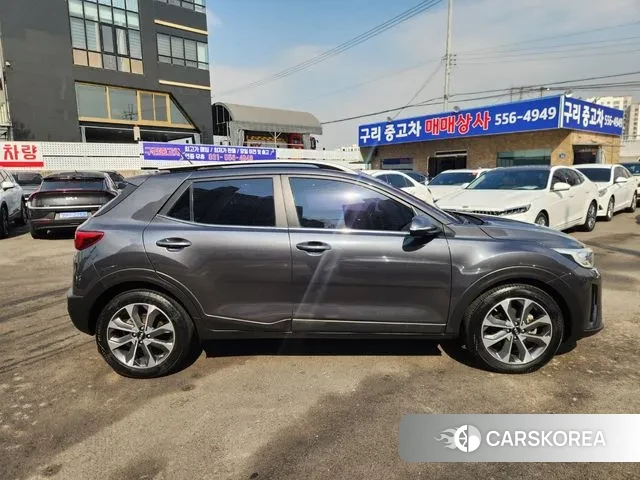 Kia Stonic id 2912735 из Кореи 15