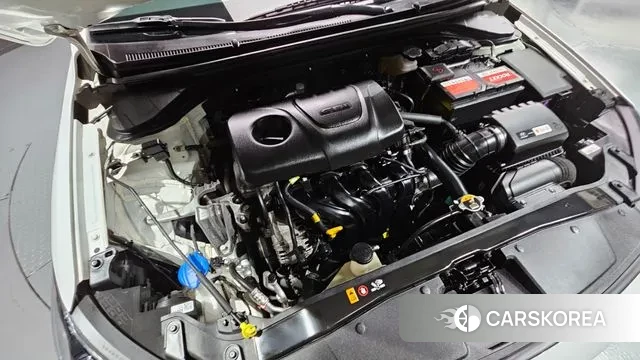 Hyundai Avante AD id 3357180 из Кореи 16