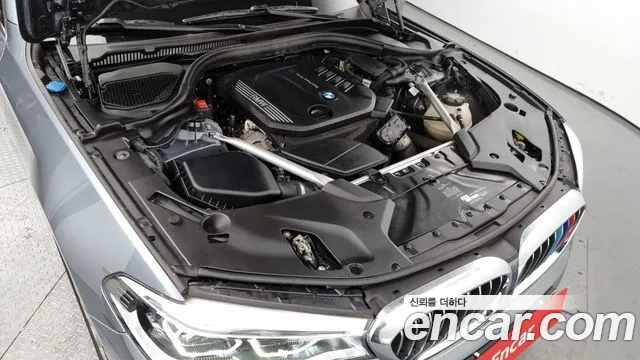 BMW 5 Series (G30) id 2293989 из Кореи 16