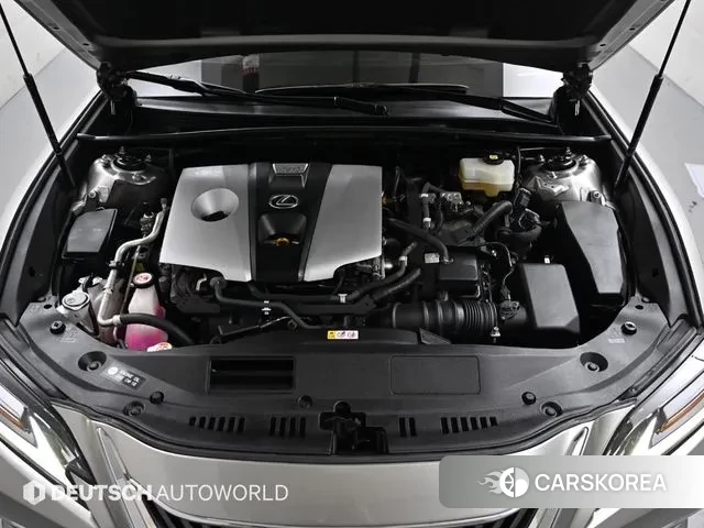 Lexus ES300h 7th generation id 3417101 из Кореи 16