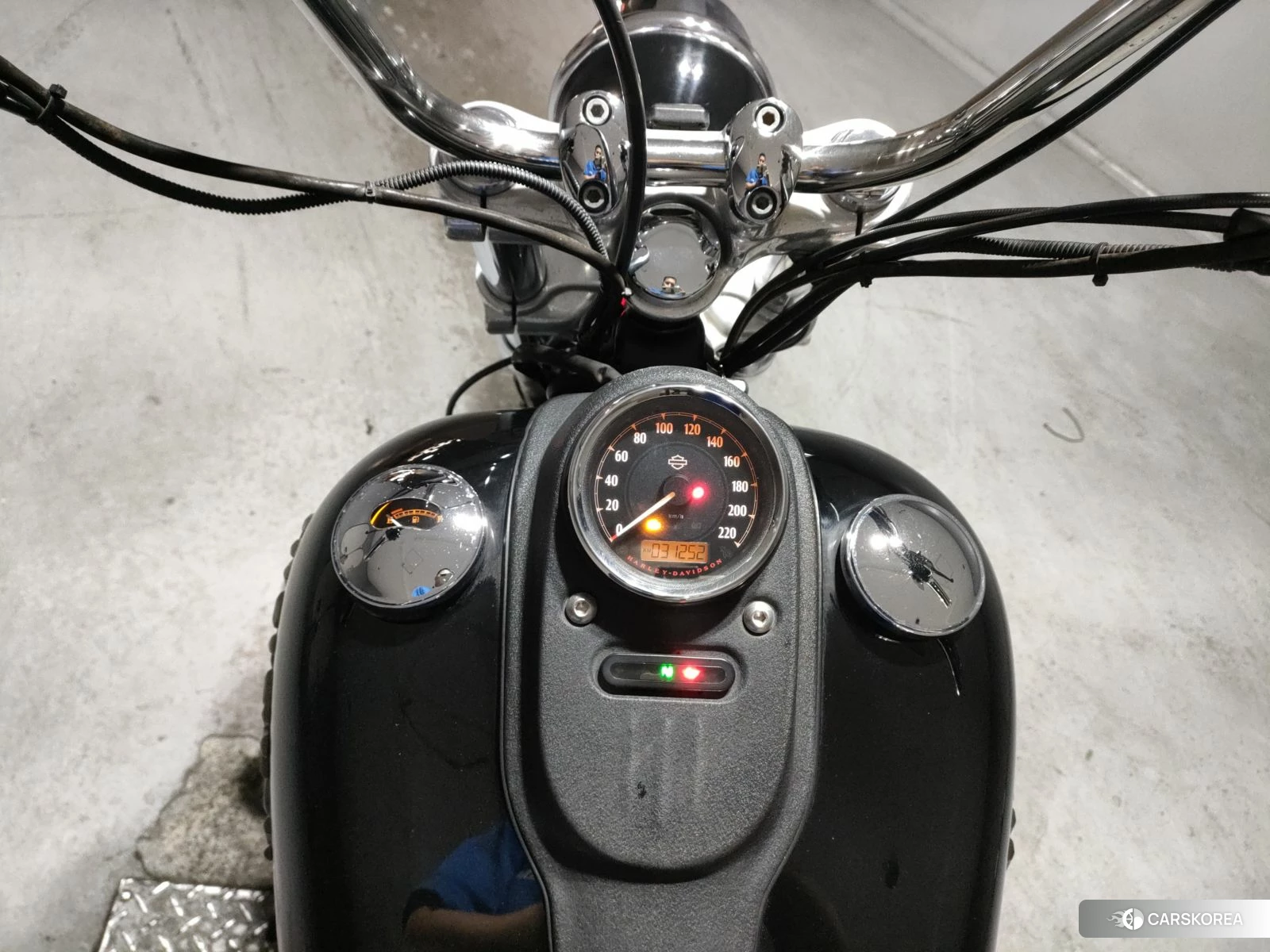 Harley-Davidson Dyna Street Bob FXDB1580 id 3969813 из Японии 6