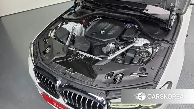 BMW 5 Series (G30) id 3447453 из Кореи 16