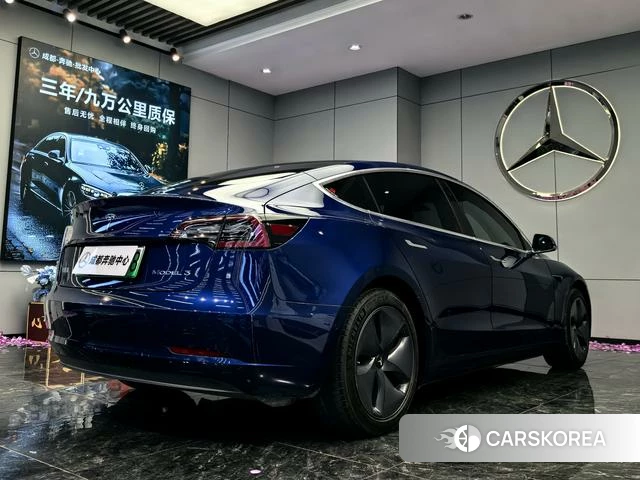 Tesla Model 3 2021 Синий из Китая, фото 6
