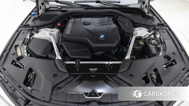 BMW 5 Series (G30) id 3787750 из Кореи 16