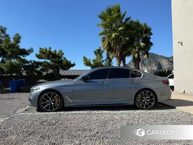 BMW 5 Series (G30) id 3474782 из Кореи 16