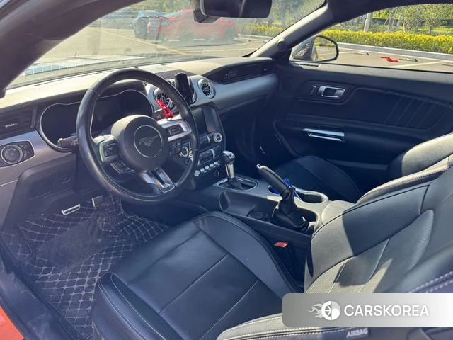 Ford Mustang 2021 Черный из Китая, фото 6