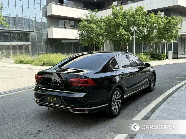 Volkswagen Magotan PHEV id 4329116 из Китая 8