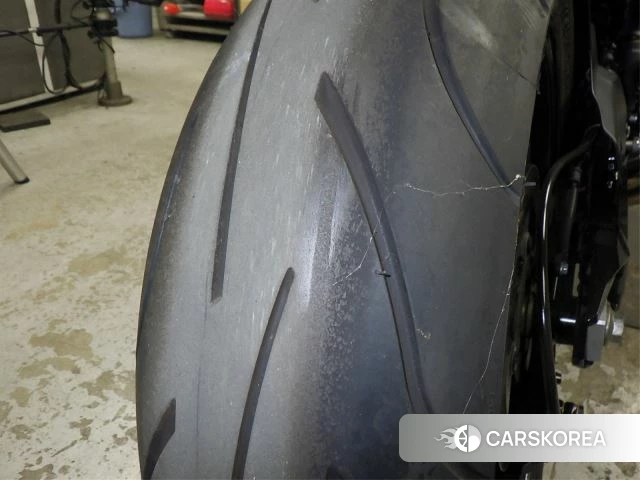 Kawasaki Z900RS id 3939610 из Японии 30