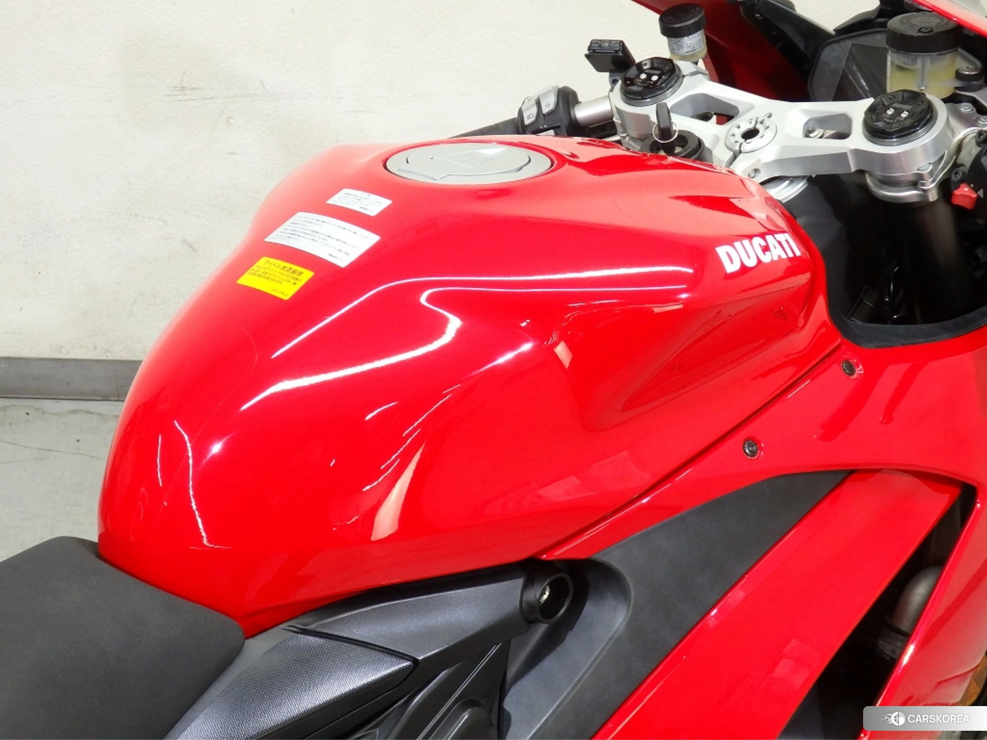 Ducati PANIGALE V2 id 3952001 из Японии 27