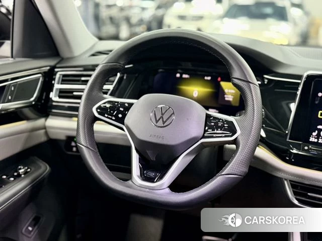 Volkswagen Tourang id 4261641 из Китая 17
