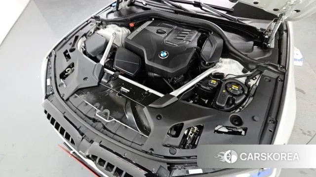 BMW 5 Series (G30) id 3478146 из Кореи 16