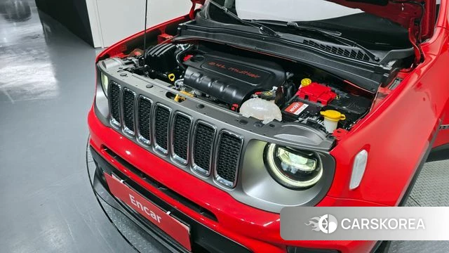 Jeep Renegade id 3827789 из Кореи 16