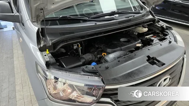 Hyundai The New Grand Starex id 3651888 из Кореи 16