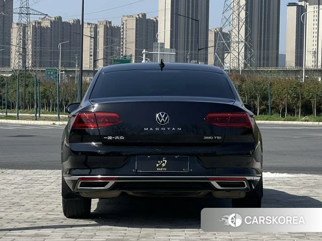 Volkswagen Magotan id 4275362 из Китая 12