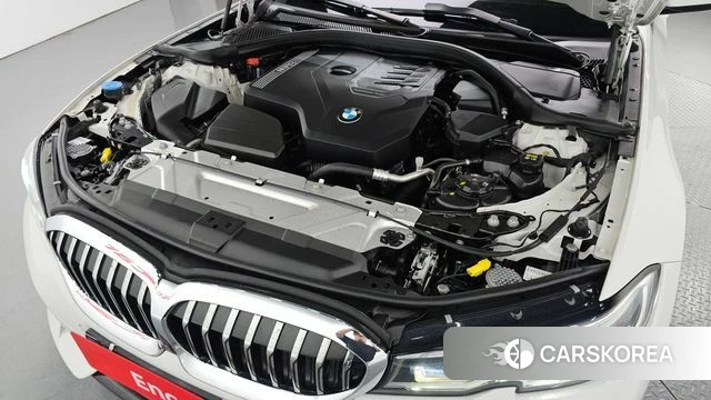 BMW 3 Series (G20) id 4409822 из Кореи 26