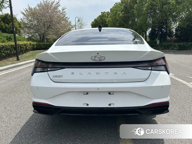 Hyundai Elantra id 4313785 из Китая 24