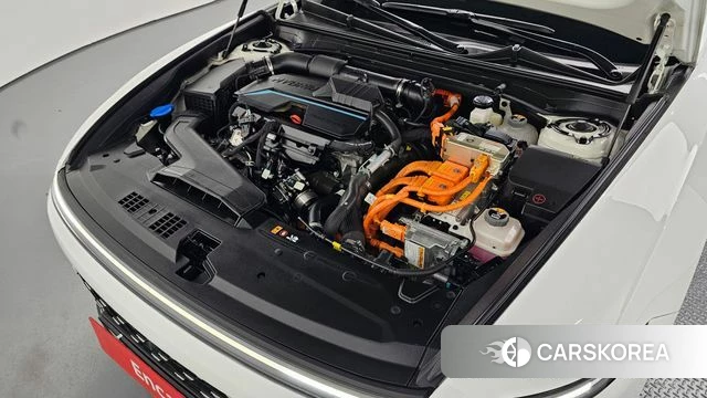 Hyundai Grandeur Hybrid (GN7) id 4280769 из Кореи 16