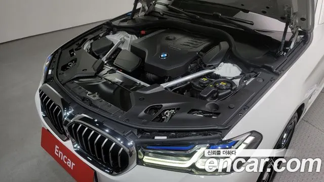 BMW 5 Series (G30) id 2837495 из Кореи 16