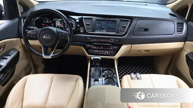 Kia The New Carnival id 3789435 из Кореи 16