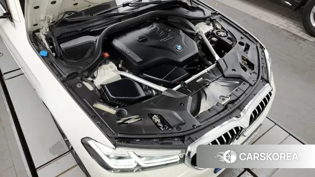 BMW 5 Series (G30) id 3003786 из Кореи 16