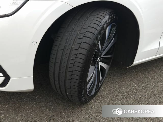 Volvo S60 3rd generation id 3858833 из Кореи 14