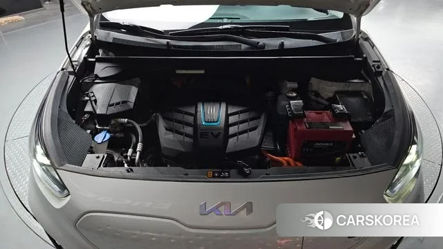 Kia Niro EV id 3053970 из Кореи 16