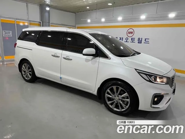 Kia The New Carnival id 2936764 из Кореи 16