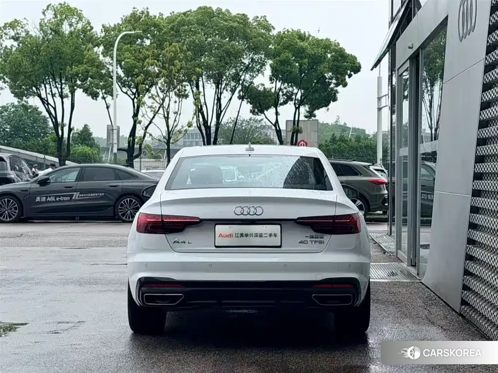 Audi A4L 2026 Белый из Китая, фото 6