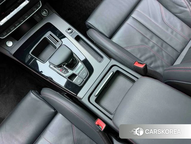 Audi Q5L id 4271886 из Китая 14