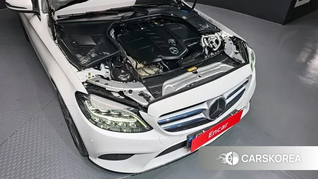 Mercedes-Benz C-Class W205 id 3572924 из Кореи 16